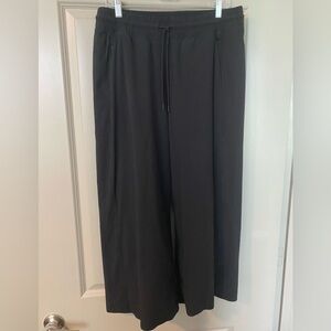 Athleta Avenue Wide Leg Crop Pant